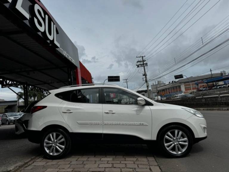 HYUNDAI - IX35 - 2012/2013 - Branca - R$ 70.900,00