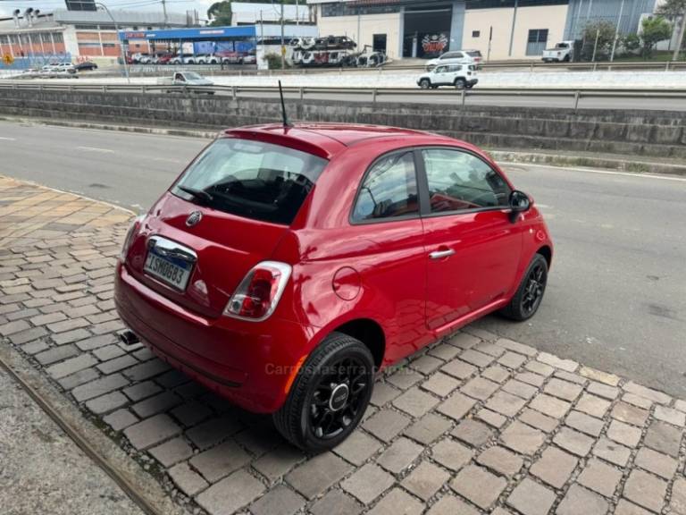 FIAT - 500 - 2011/2012 - Vermelha - R$ 41.900,00